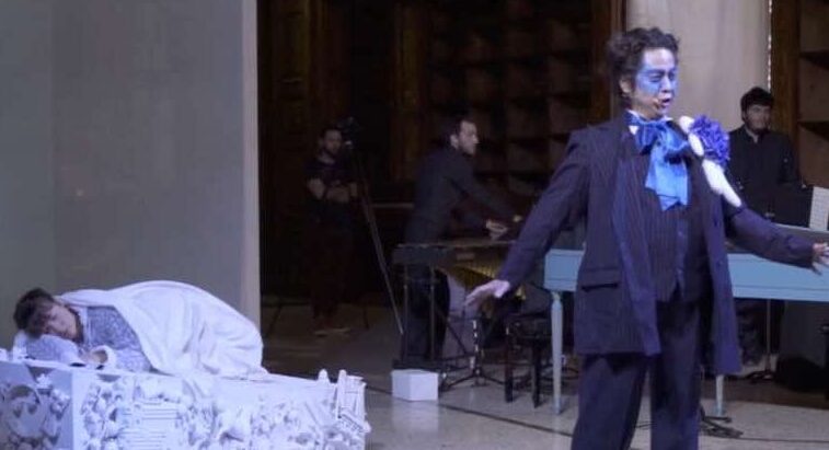 エマと青いバクイタリア公演の様子3 エマと青いバクイタリア公演の様子3